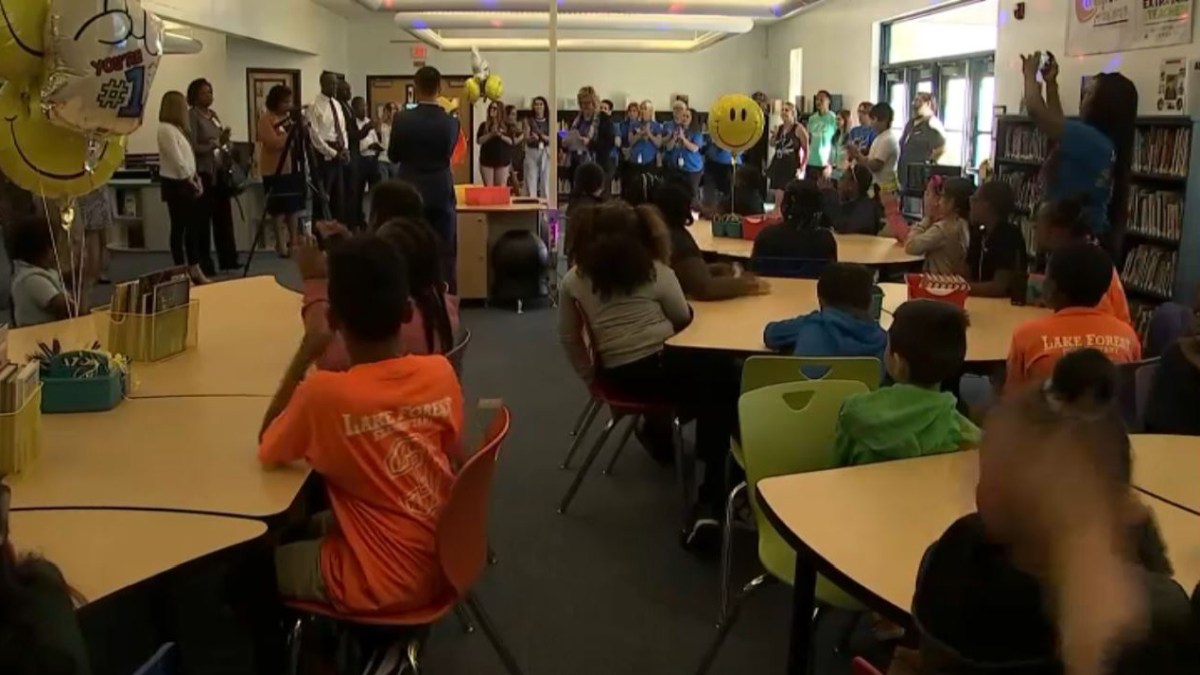 Lake Forest Elementary Gets a Library Makeover NBC 6 South Florida