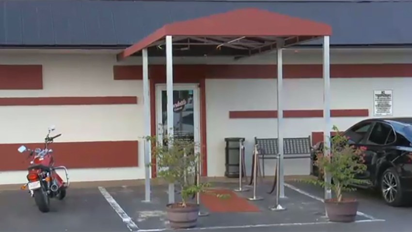 111717 fort myers man leaves kids in car at strip club
