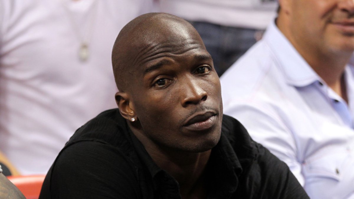 Chad 'Ochocinco' Johnson leaves $1,000 tip for restaurant worker