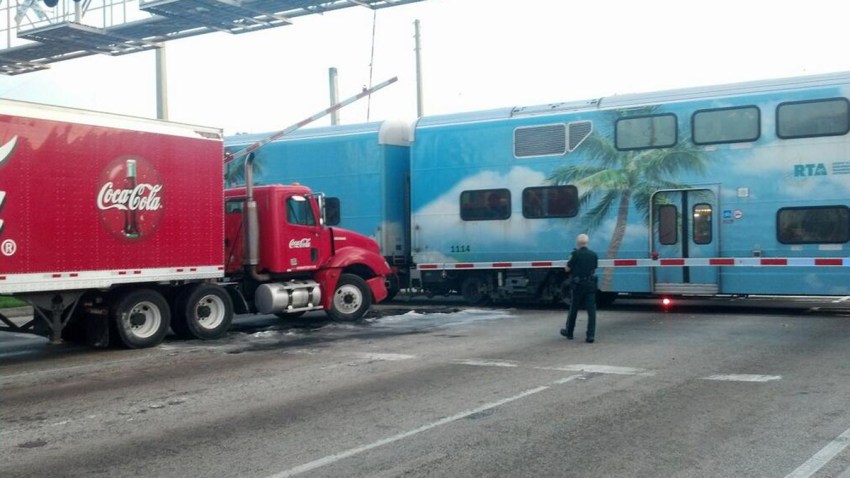 121113 trirail train coca cola truck