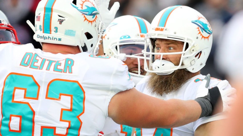 Dolphins End Season on a High Note; Stun Patriots 2724