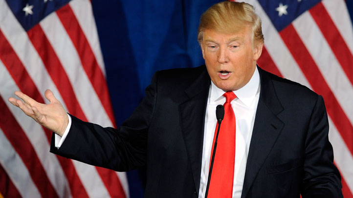 138205333EM013_DONALD_TRUMP