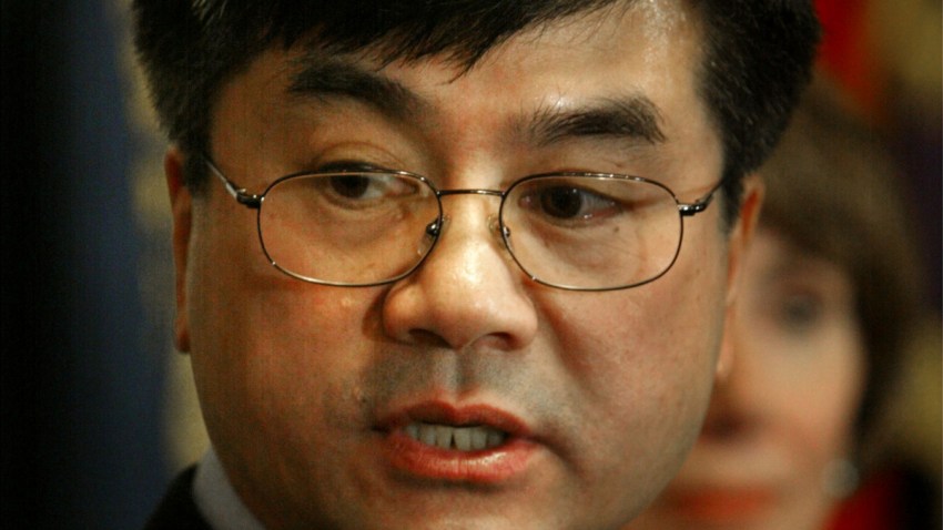 022309 gary locke p1