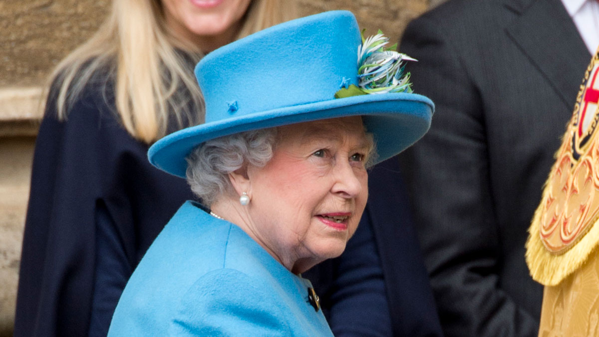 Queen Elizabeth’s Pancake Recipe Is Going Viral, Here’s How to Make