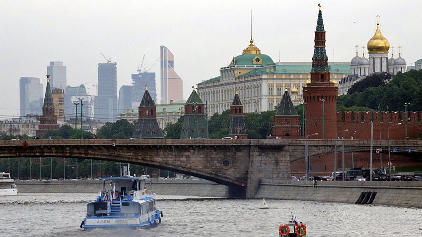 Russia Will Try to Meddle in 2020 US Election, Intelligence Report Says