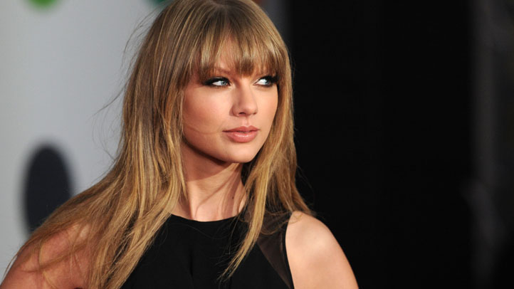 BRIT Awards 2013 Arrivals