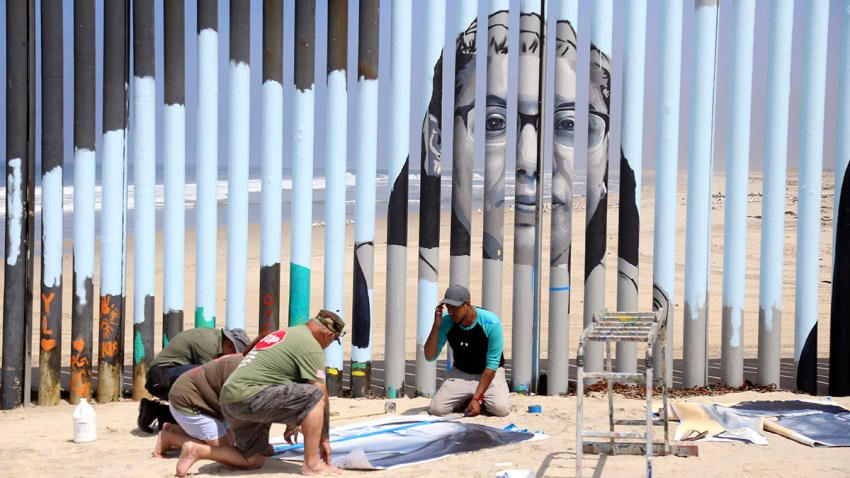 Mexico Border Wall Mural