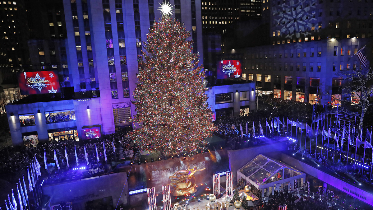 2022 rockefeller christmas tree