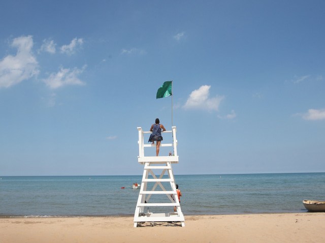 Beach photo p12