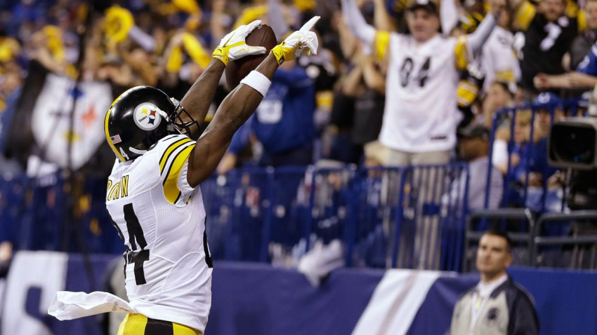 Brown-Steelers-v-Colts-AP
