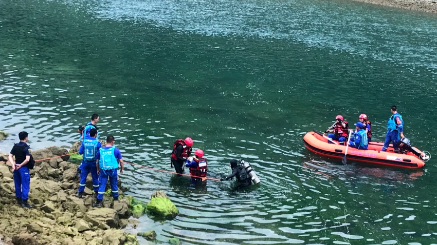 China Boat Capsized
