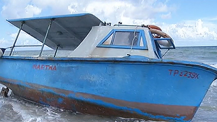 Cubans Escaping the Island Ask for the Right to Stay in US