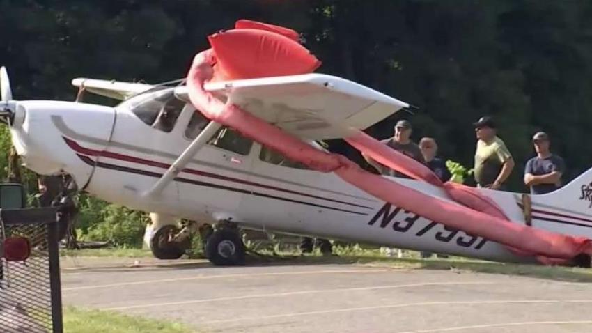 Family_of_Four_Rescued_After_Plane_Crashes_Into_NJ_Lake.jpg