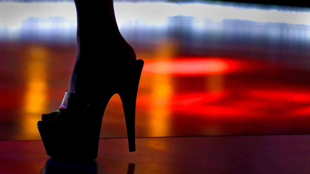 Strip Clubs Sue in Florida Over Raised Age Limit – NBC 6 South Florida