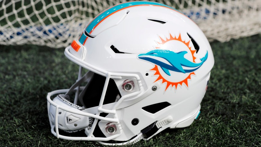 Miami Dolphins to Hold 'Virtual Team Party' for First ...