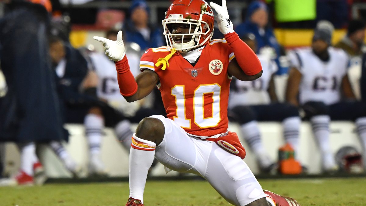 Miami Dolphins Trade for Chiefs WR Tyreek Hill – NBC 6 South Florida