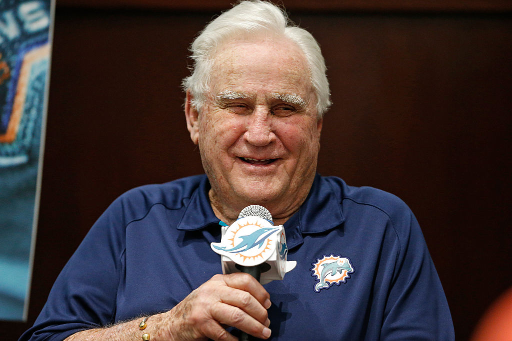 Former Miami Dolphins head coach Don Shula celebrates with