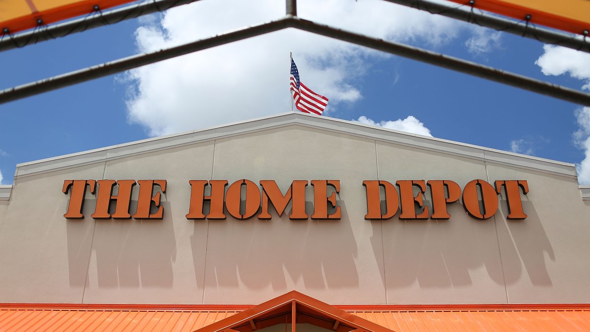 NextImg:Home Depot Will Give All Hourly Workers a Raise This Month