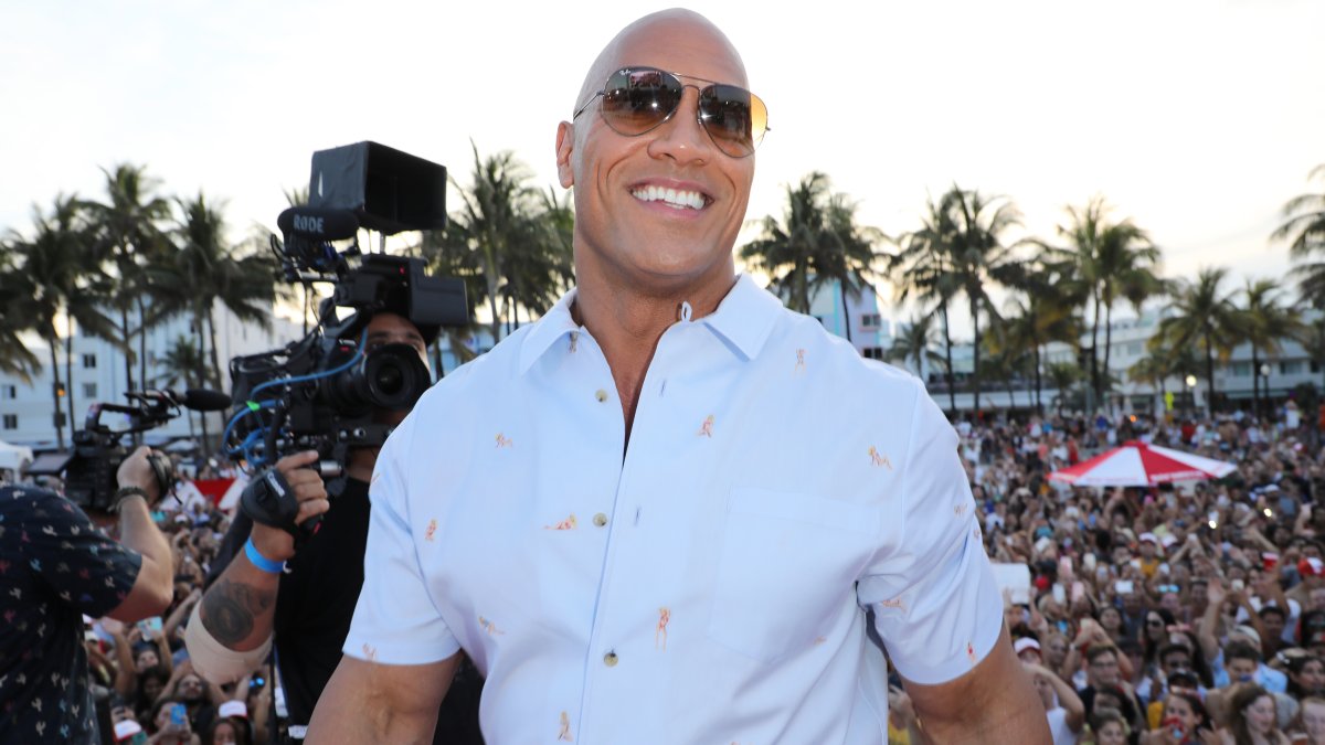 Dwayne ‘The Rock’ Johnson Reveals What Was Actually Inside His Iconic Fanny Pack Dwayne ‘The Rock’ Johnson Reveals What Was Actually Inside His Iconic Fanny Pack