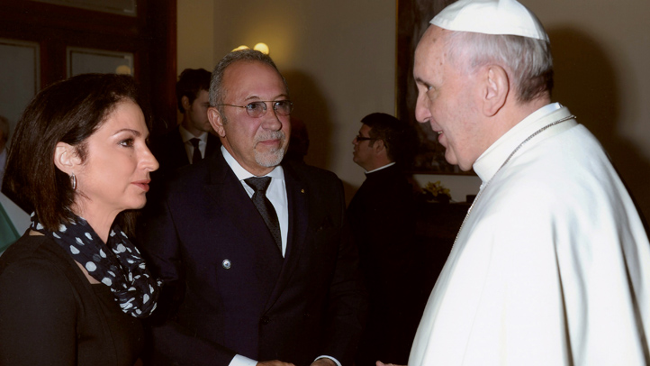 Gloria Estefan, Emilio Estefan and Pope Francis