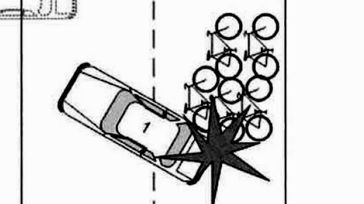 GroupBicycleCrash722