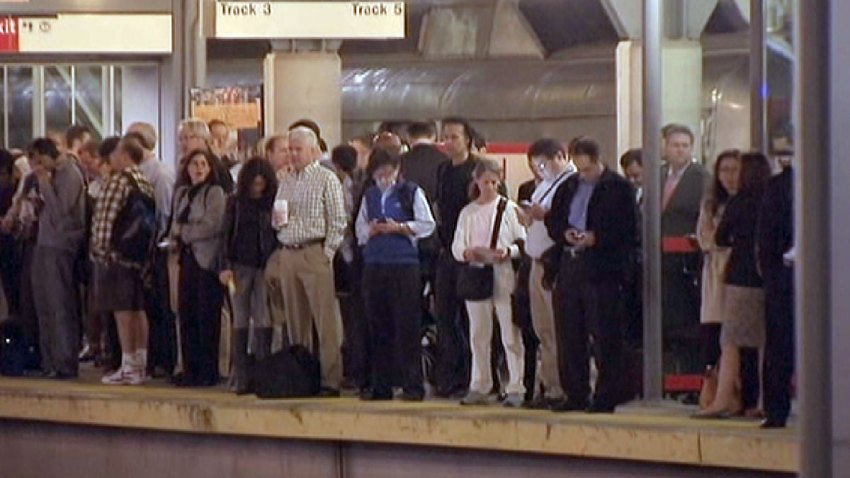 Metro-North-Stamford-Waitin