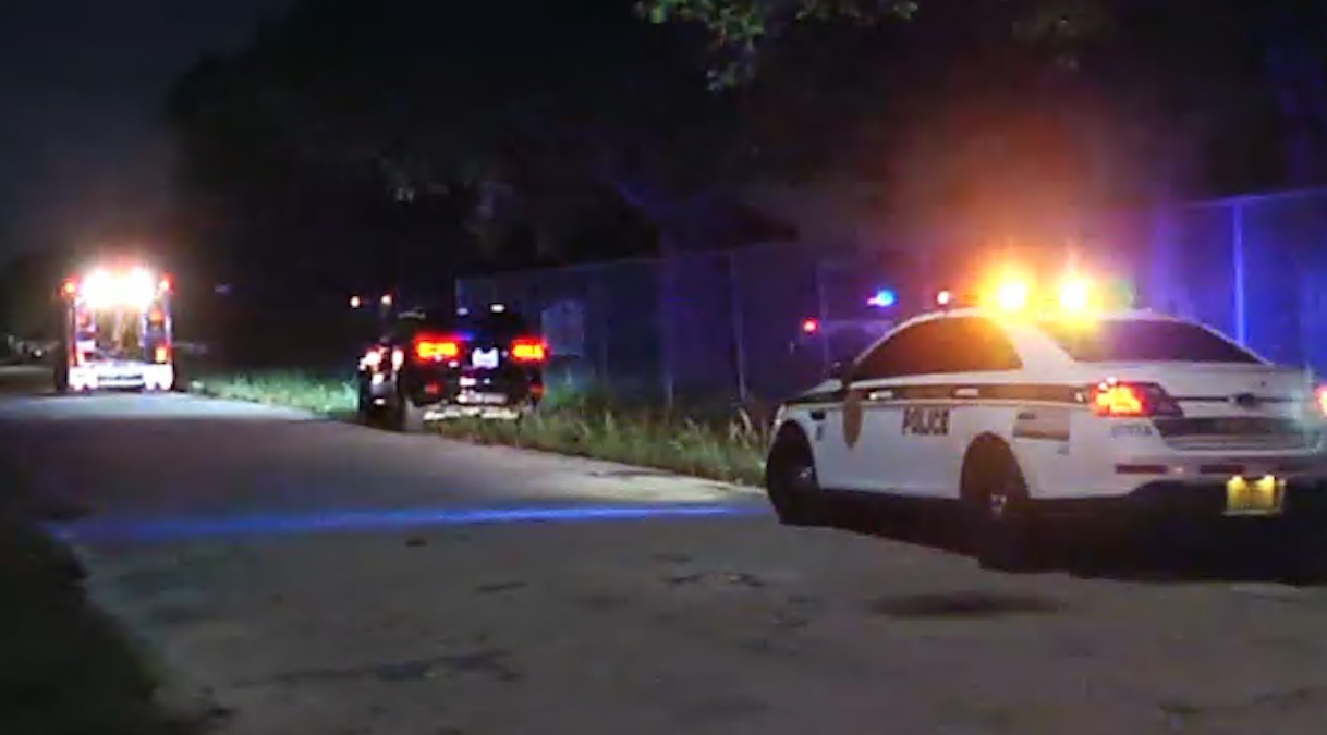 Drive-By Shooting In NW Miami-Dade Leaves 2 People Hospitalized: Police ...