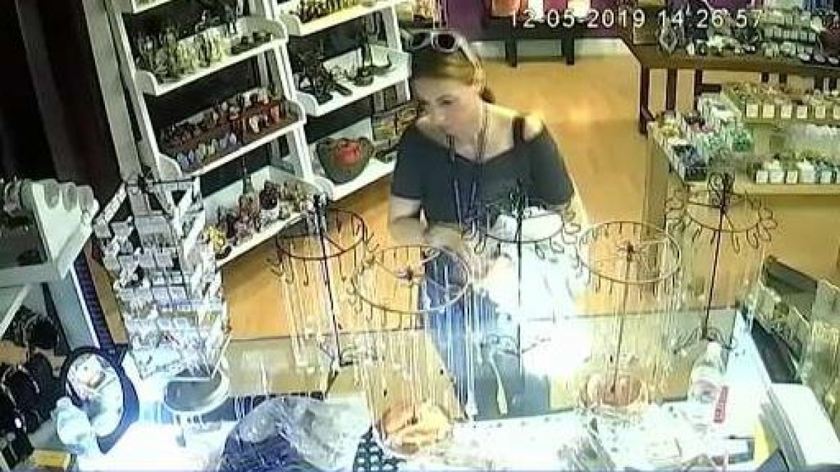 Shoplifter Caught On Camera Stealing Thousands From Nbc 6 South Florida