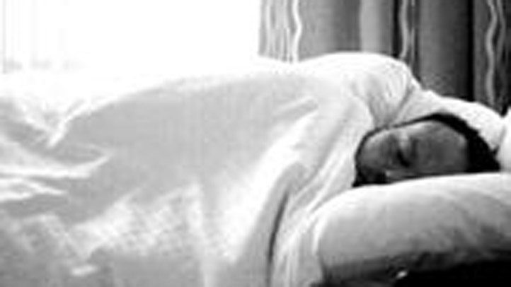 Florida Woman Finds Sleeping Burglar On Her Couch Nbc 6 South