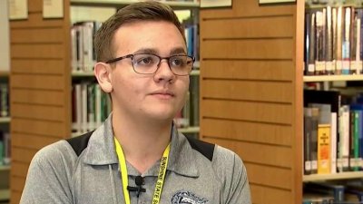 Students Making a Difference: Javier Pratdesaba