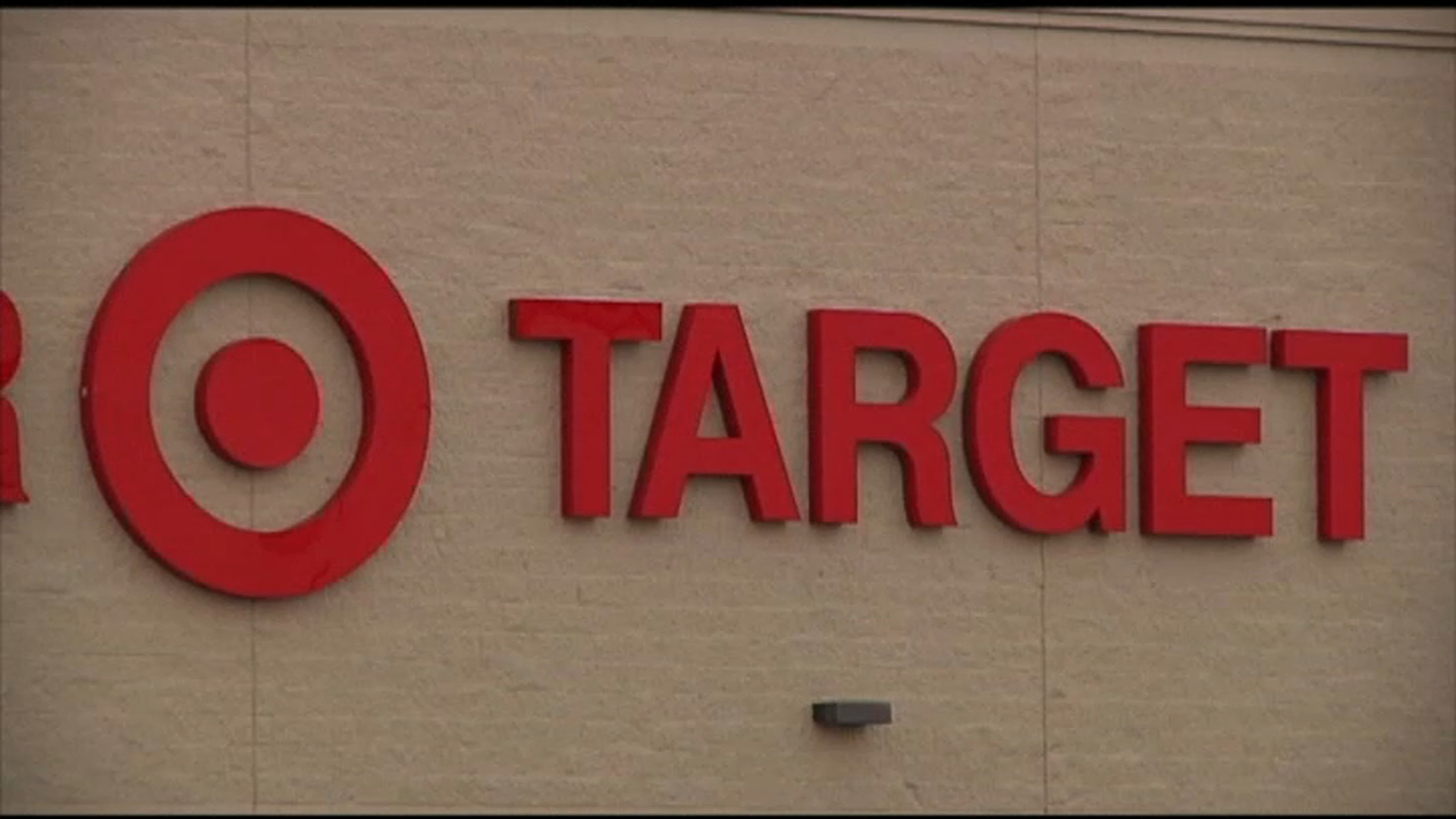 Man accused of exposing himself, stealing wine cooler at Target in Davie, report says