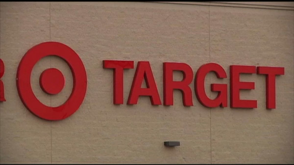 Man accused of exposing himself, stealing wine cooler at Target in Davie, report says