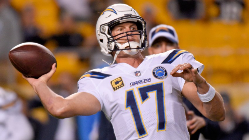 Chargers Steelers Football