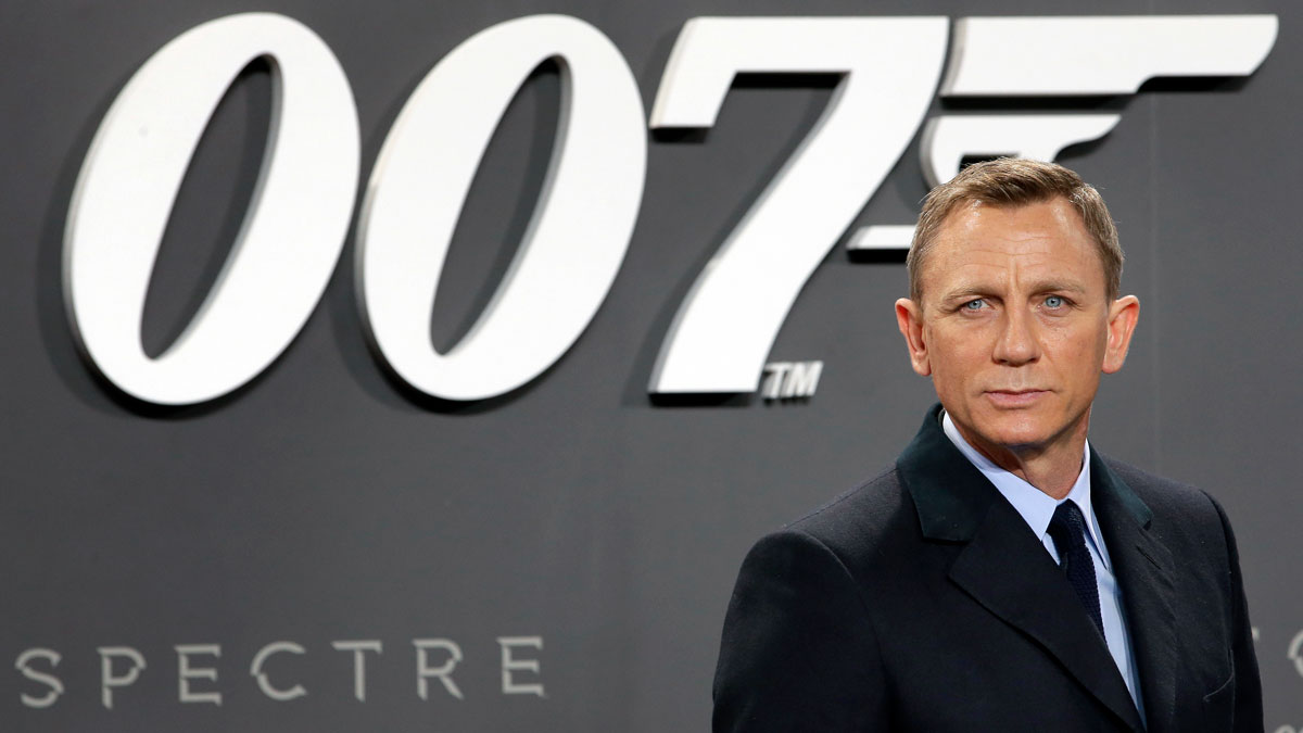 Princess Anne Gives Daniel Craig the Same Honor Held by James Bond