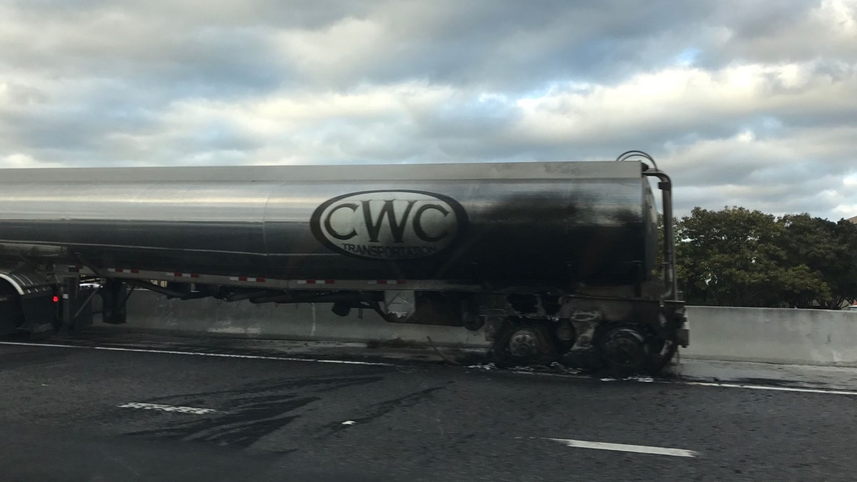 Interstate 595 Shutdown Due to Gas Tanker Fire NBC 6 South Florida