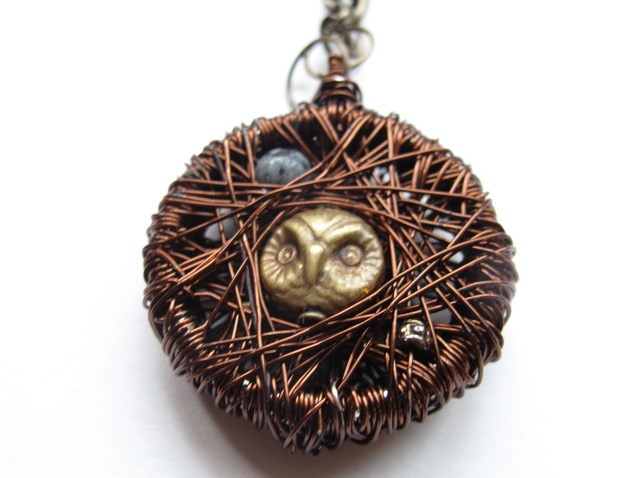 howl necklace