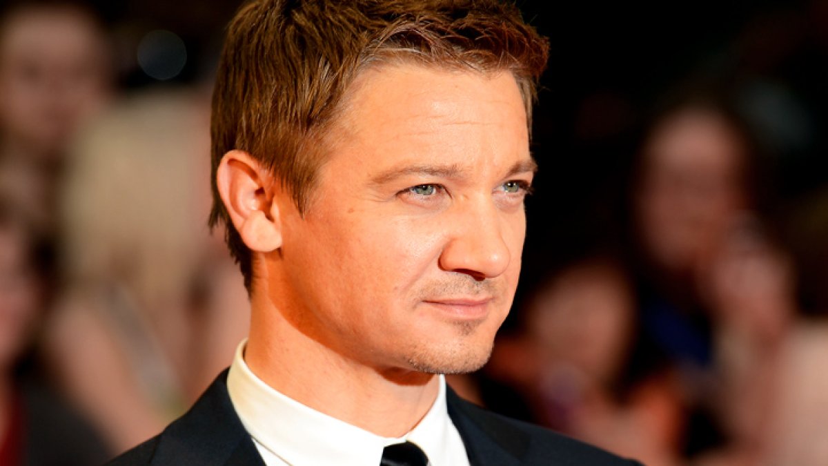 Actor Jeremy Renner in ‘Critical But Stable’ Situation Following Snow Plowing Accident