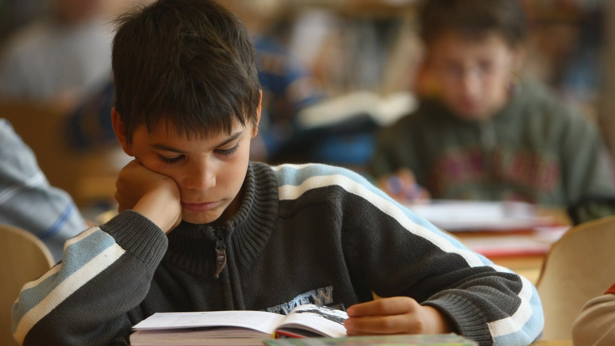 Parents React as Broward School Board Grapples With Book Ban Law - Vimarsana News