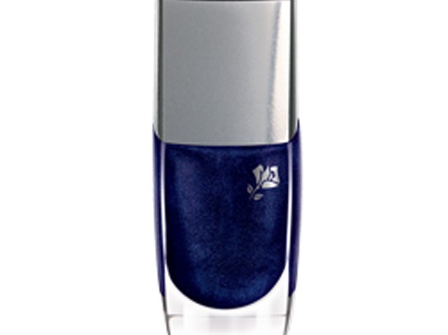 lancomebluepolish