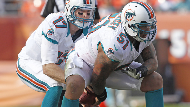 158685624JA101_Bills_Dolphins