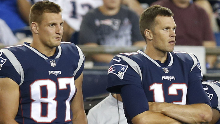 Trade Reunites Gronkowski With Brady In Tampa Bay Nbc 6 South