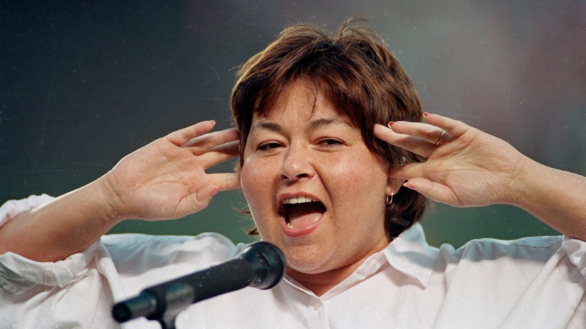 Roseanne Barr Anthem Apologies