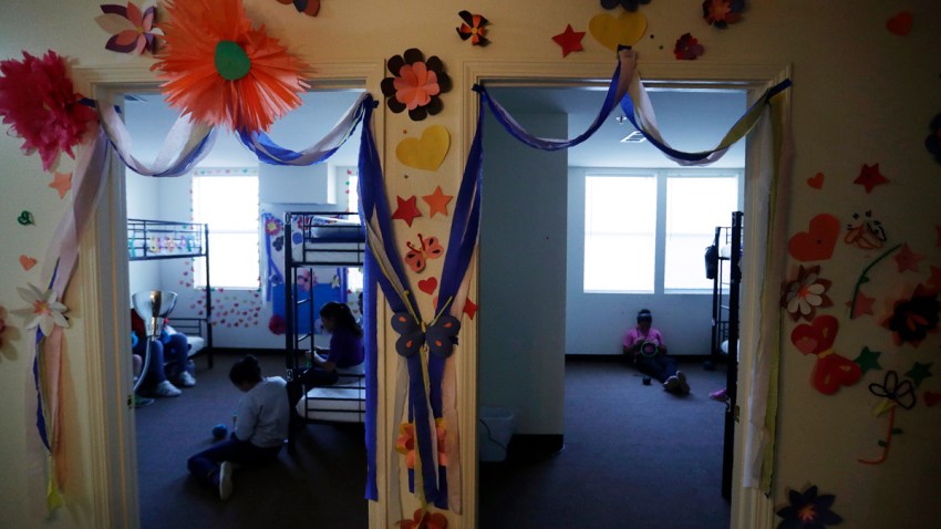 APTOPIX Immigration Child Detention