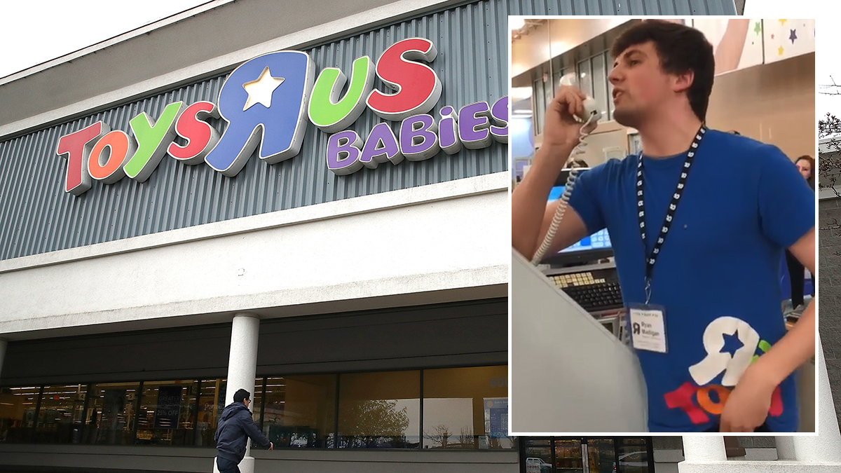 ‘For One Last Time, We Are Closed’ Long Island Toys R Us Employee’s