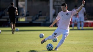 REUNION, FLORIDA – JULY 20: Lewis Morgan #7 of Inter Miami CF warms up prior to the game against the New York City FC in the MLS is Back Tournament at ESPN Wide World of Sports Complex on July 20, 2020 in Reunion, Florida. (Photo by Douglas P. DeFelice/Getty Images)