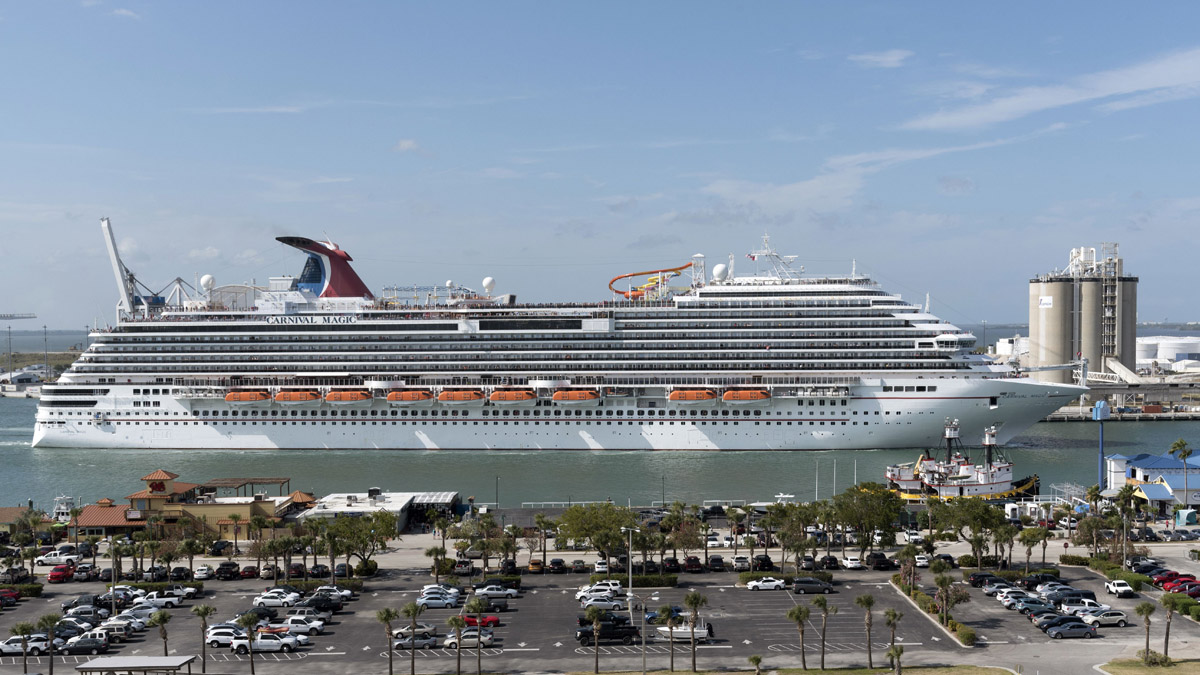 Carnival Cruise Line cancels more Florida trips