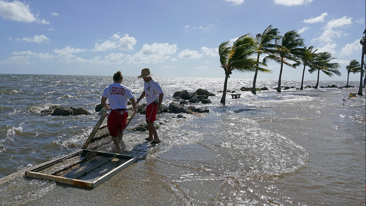 Breezy Saturday in South Florida, King Tides Expected Throughout Weekend NBC 6 South Florida Breezy Saturday in South Florida, King Tides Expected Throughout Weekend NBC 6 South Florida
