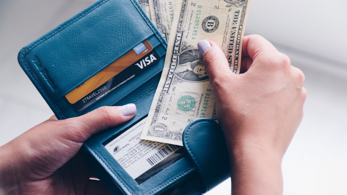 A Money Psychologist Shares What She Always Keeps in Her Wallet—and Her ...
