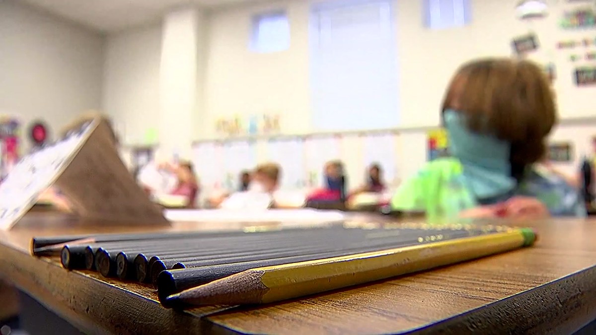 Ex-South Florida School Administrator Charged With Taking Bribe - Vimarsana News
