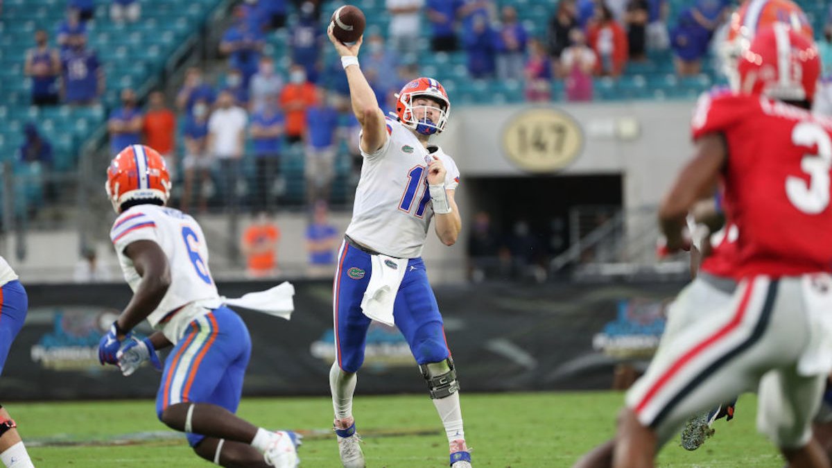 Trask, Florida upend Georgia 44-28 in 'Cocktail Party'